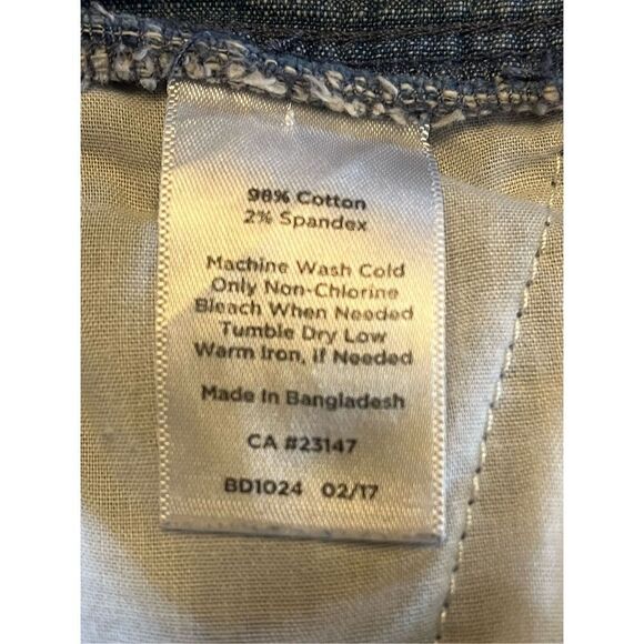 Talbots Blue Jean Capri size 4 (2580)￼ - Picture 5 of 5